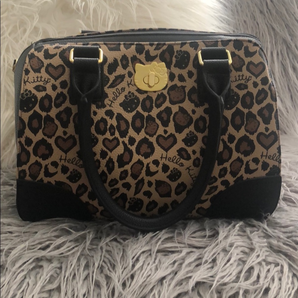 Hello Kitty purse NWOT